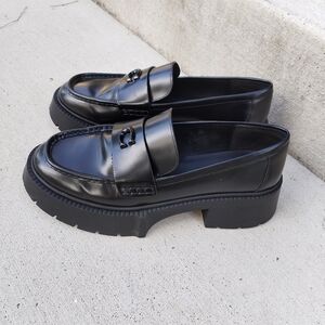 Coach Signature C Leah Black Leather  Loafers Size 11
